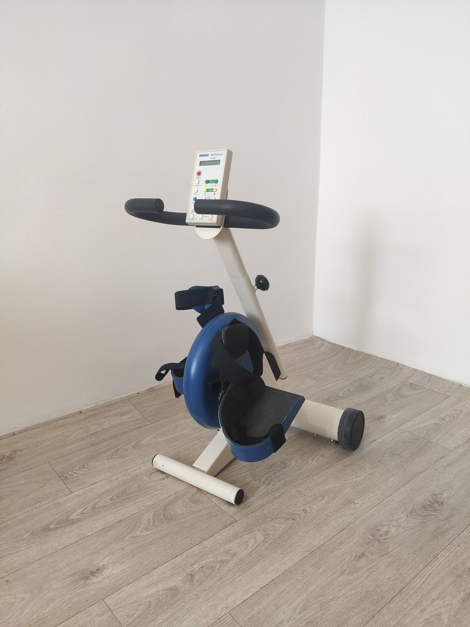 Ортопедичний пристрій для реабілітації ніг Motomed Viva1 б/в