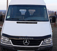 Дефлектор на капот (мухобойки) Mercedes-Benz Sprinter CDI 2002-2006