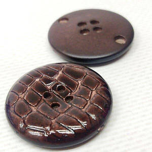 Бордовий гудзик Ø-30мм пластик імітація шкіри крокодила