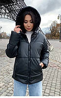 Теплая женская зимняя куртка из экокожи на пуху.