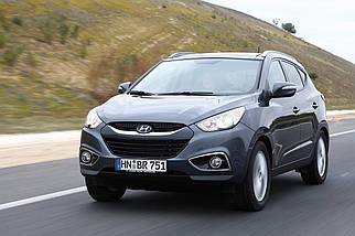Амортизатор задній Hyundai ix35 від 2010 г з двигуном 2,0 (Амортизатори Hyundai ix35), фото 3