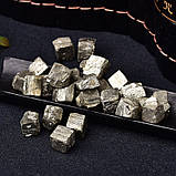 Натуральний камінь Пірит RESTEQ 5 шт. Мінерал Pyrite 8-15 мм. Сірчаний колчедан. Залізний колчедан. Вогняний камінь. Кубики Піриту, фото 5