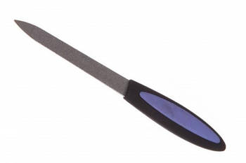 Пилка для нігтів металева Zauber з гумовою ручкою 70 мм.