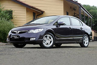 Амортизатор передній Honda Civic 4D від 2005 г з двигуном 1.8 (Амортизатори honda vic 4d), фото 3