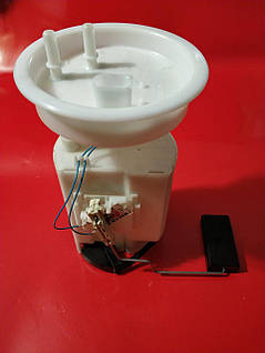 Skoda Fabia датчик рівня палива Фабія VDO 647