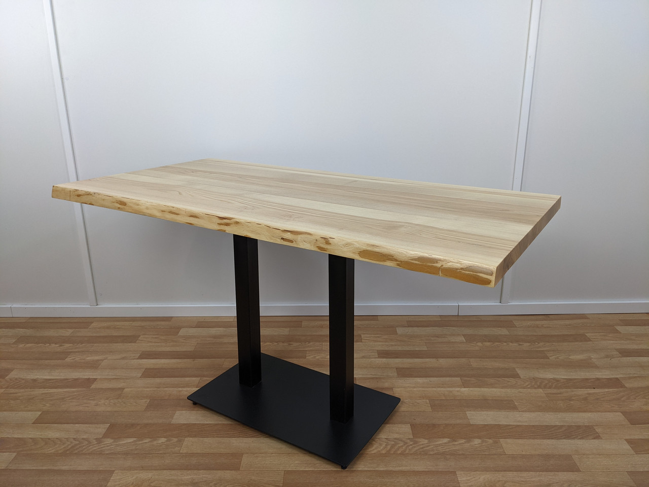 Столешница из массива натурального дерева