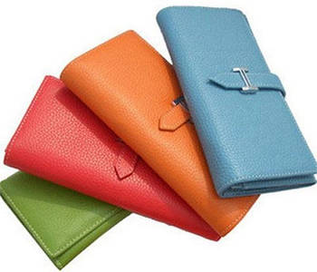 Жіночі гаманці