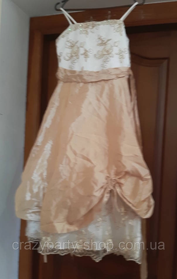 Довга сукня ошатна для дівчинки. Колір молочно-пісочний. Зріст 138-140 см