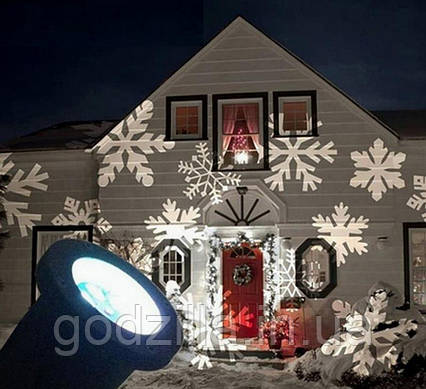 Лазерний проектор STAR SHOWER LED сніжинки