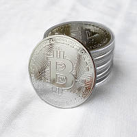 Монета сувенирная Bitcoin в чехле серебро