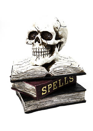 Керамічна фігура на Хеллоуїн світиться череп на книгах "Spells" 26*20 см, фото 1