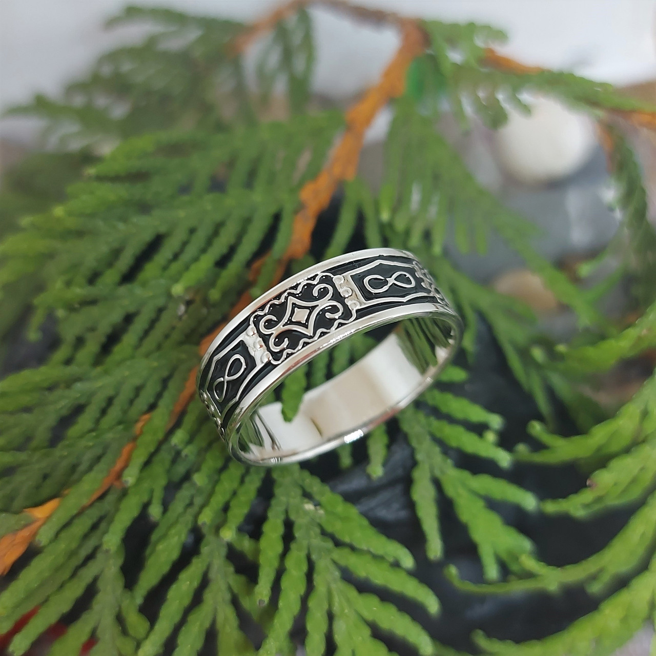 Кільце Нескінченність