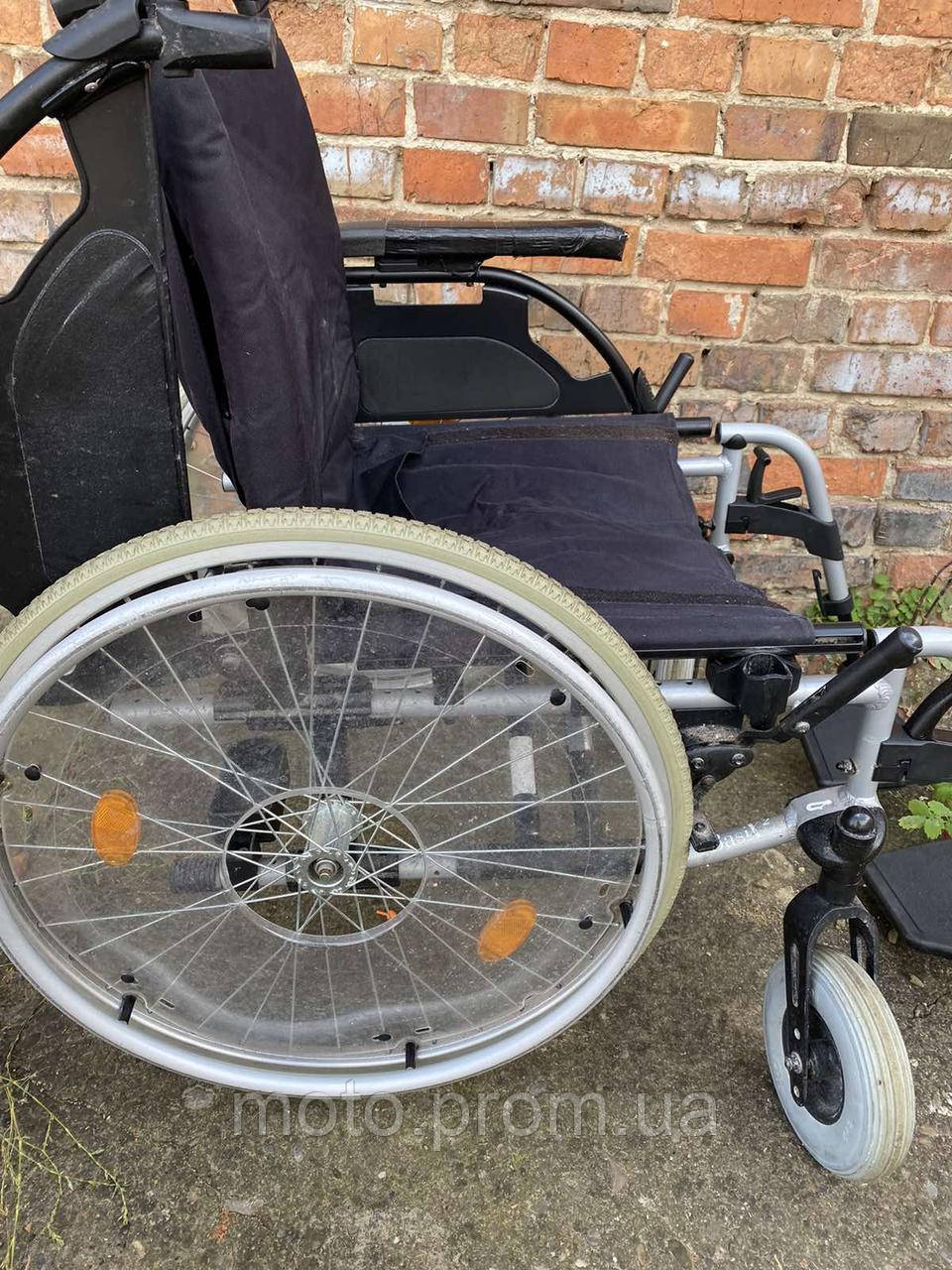 Широка інвалідна коляска Mesteca без підніжок ширина сидіння 48 см б/у без підніжок