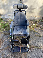 Хорошая многофункциональная инвалидная коляска Breezy Б/У из Европы ширина сидения 44 см.