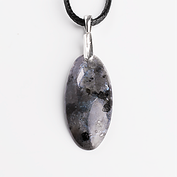 Ларвікіт чорний місячний камінь кулон срібло, 831ПЛ