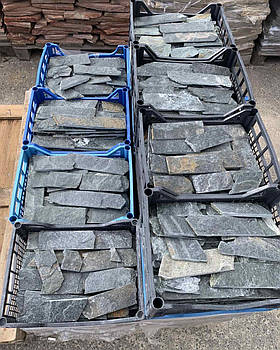 Болгарський сланець «Смарагд» не торц. / плитка з каменю для облицювання фасаду, цоколя, паркану, каміна