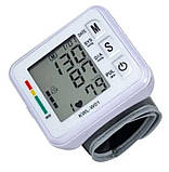 Тонометр автоматичний на зап'ясті Blood Pressure Monitor, фото 2
