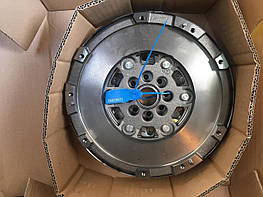 Двухмассовый маховик, демпфер LUK 415030510 OPEL ASTRA,CORSA D 1.3 CDTI 05-