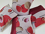 Комплект декоративних подушок Firanka Fructs 40х40см 2шт 35х35см 1шт 26х26см 1шт білі з бордовим (п_0653), фото 3