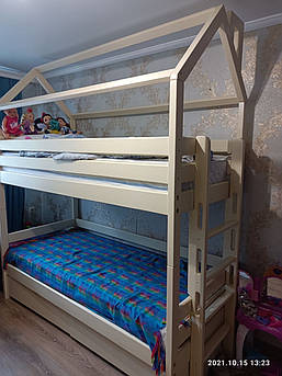 Ліжко двоповерхове дерев'яне трансформер Дом4
