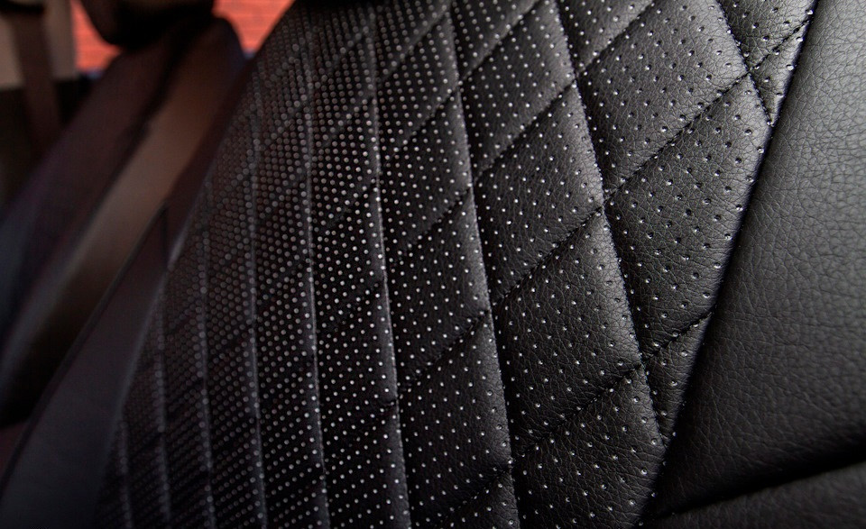 Чехлы на сиденья Opel Corsa D 2007- экокожа, Ромб /черные Seintex (опель корса) - фото 2 - id-p1402276232