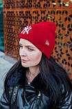 Шапка жіноча зимова тепла біні стильна з підворотом однотонна красива NY червоного кольору, фото 4