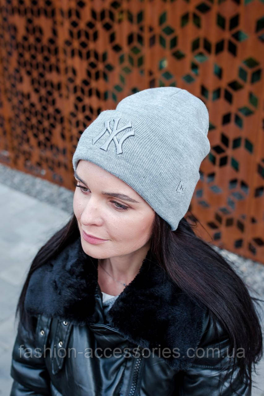 Жіноча зимова шапка тепла біні стильна з підворотом однотонна красива NY сірого кольору, фото 1