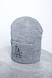 Жіноча зимова шапка біні тепла стильна з закотом однотонна красива LA сірого кольору, фото 4