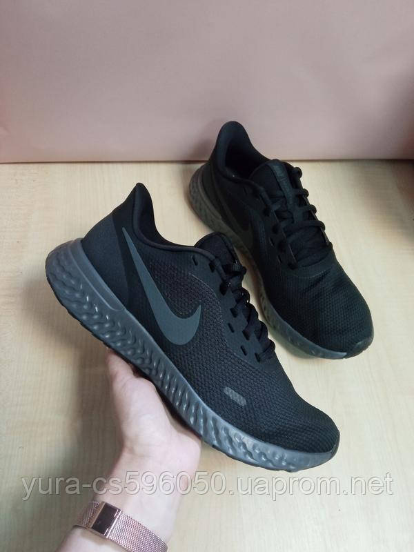 Кросівки для бігу NIKE Revolution 5 BQ3204-001
