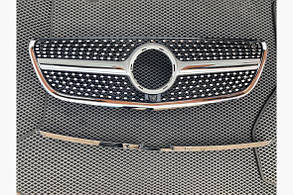 Решітка радіатора Mercedes W447 2015-2018 diamond silver