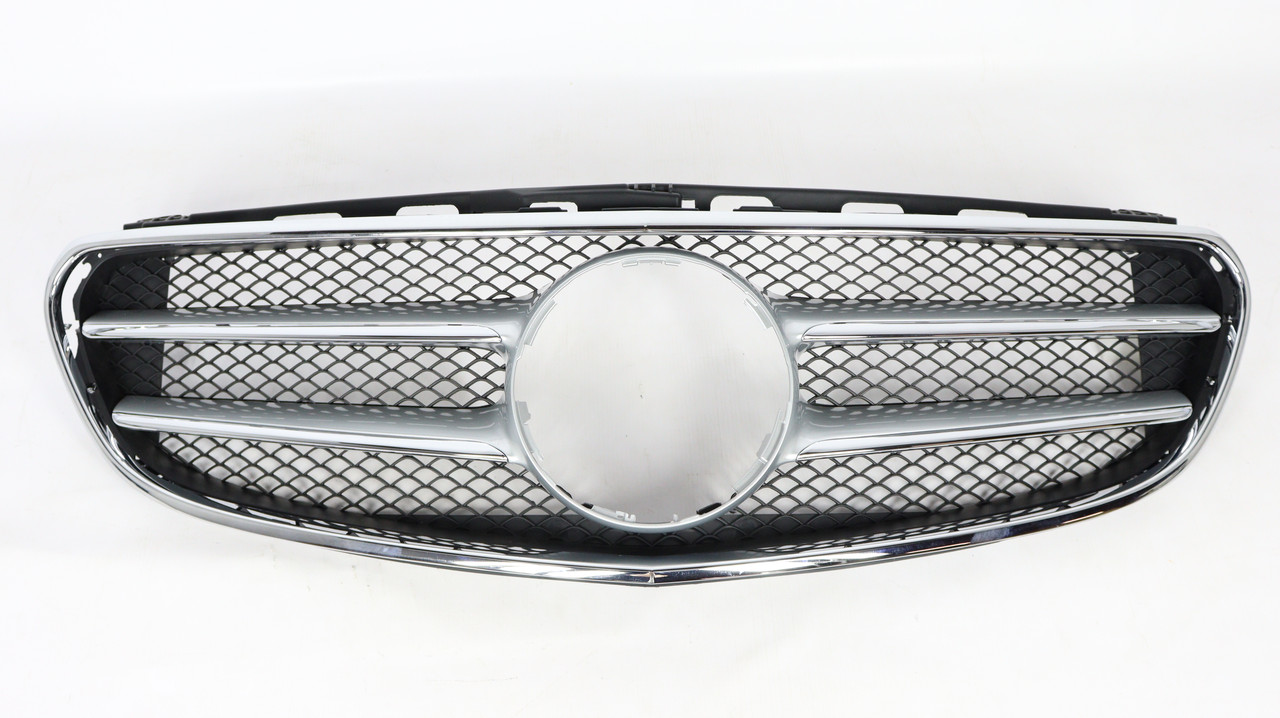 Решітка + окантовка (0822/2574) Mercedes W212 2013-2015