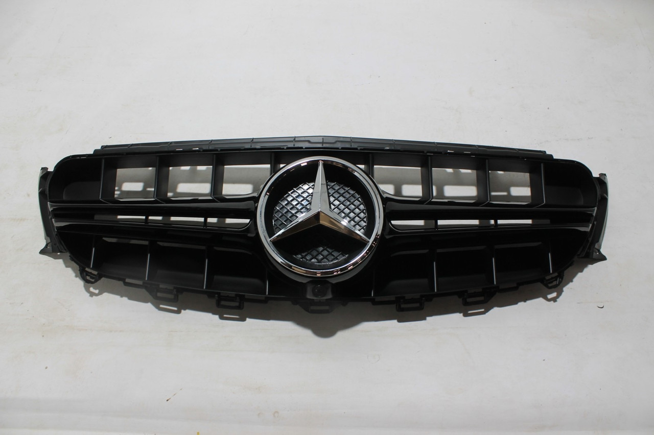Решітка радіатора Mercedes W213A 2016+ (black grille), фото 1