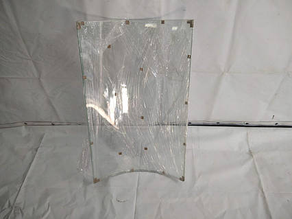 Гнуте скло для меблевих фасадів 87,5х57,5х52х0,6 000030297