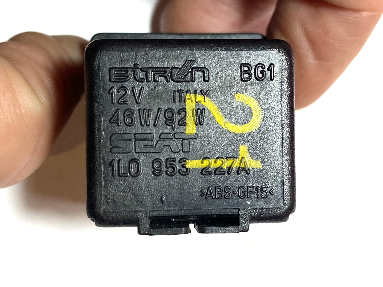 Автомобільні реле 21/1L0953227A Bitron 12V, фото 1