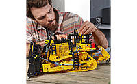 Конструктор LEGO Technic Бульдозер Cat D11 на пульті управління (42131), фото 2