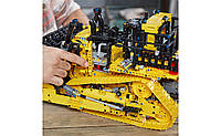 Конструктор LEGO Technic Бульдозер Cat D11 на пульті управління (42131), фото 7