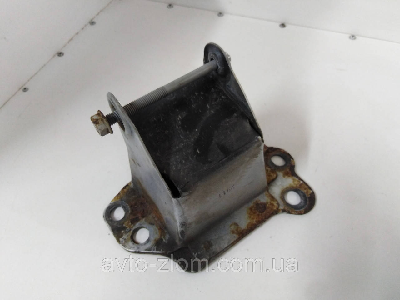 Кронштейн підсилювача бампера Opel Combo C, Corsa C, Опель Комбо Ц, Корса Ц. Лівий., фото 1