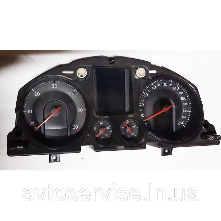 Приладна панель Volkswagen Passat B6, фото 1