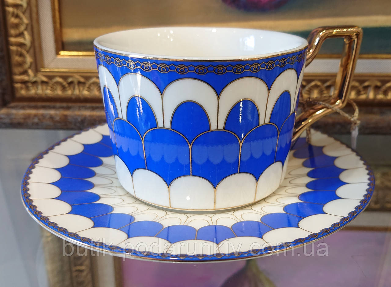 Чашка с блюдцем фарфоровая для чая с бело - синим орнаментом - фото 1 - id-p1496544979