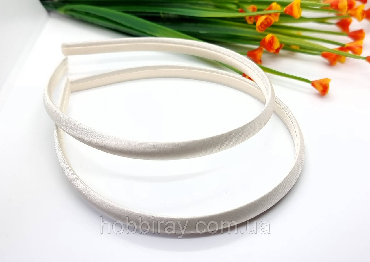 Обруч обшитий атласом. Ширина 9 мм. Колір молочний., фото 1