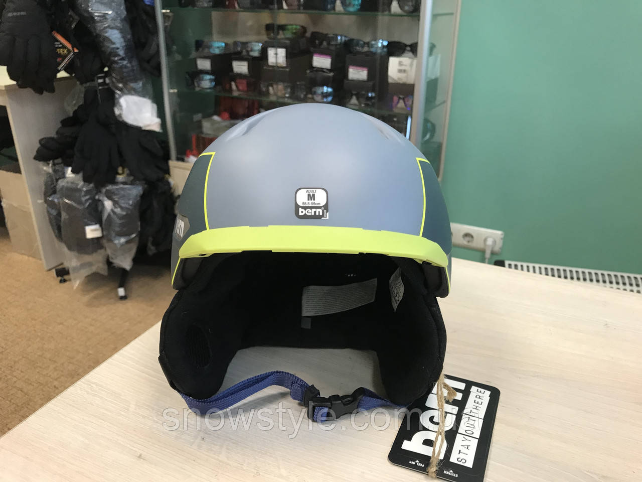 Bern weston sale peak helmet