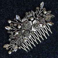Гребінець для волосся бронзовий металевий із намистинами в каменях квіточки пелюстки розмір 9х4 см на 10 зубців