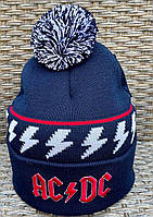 Стильна шапка з бубоном acdc логотип вишивка