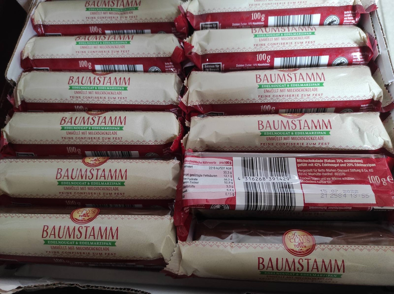 Батончик Поліно Марципан і Нуга в Шоколаді Baumstamm Edelnougat & Edelmarzipan Santa Claus 100 г Німеччина(3 шт