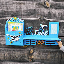 Медальниця та Коробочка для грамот. Холдер для медалей Капоейра Плавання Футбол і Дипломниця