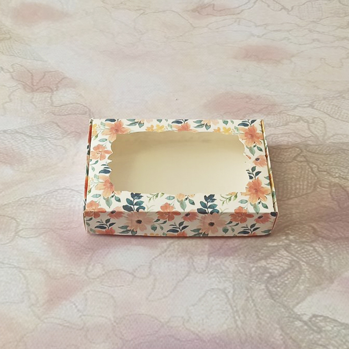 Коробка для пряників із віконцем 10*15 см квіти, фото 1
