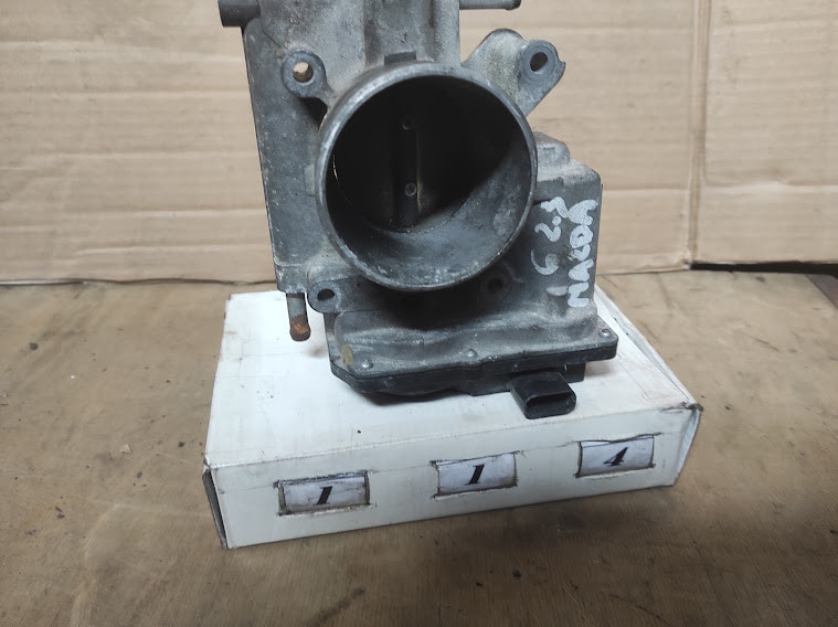 No114 Б/у Дросельна заслінка/датчик 2.0 6M8G-9F991-A для Mazda 6 2002-2008, фото 1