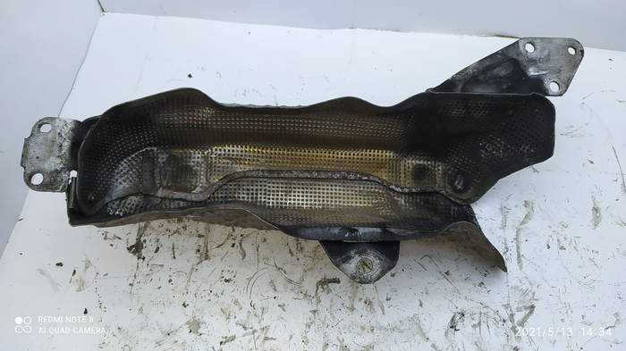 Купить Кронштейн воздушного фильтра A6420903141 A6420902941, цена 200 ...