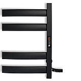 Чорна дизайнерська рушникосушка Flyme Black EF 700R (терморегулятор + таймер), права, фото 6