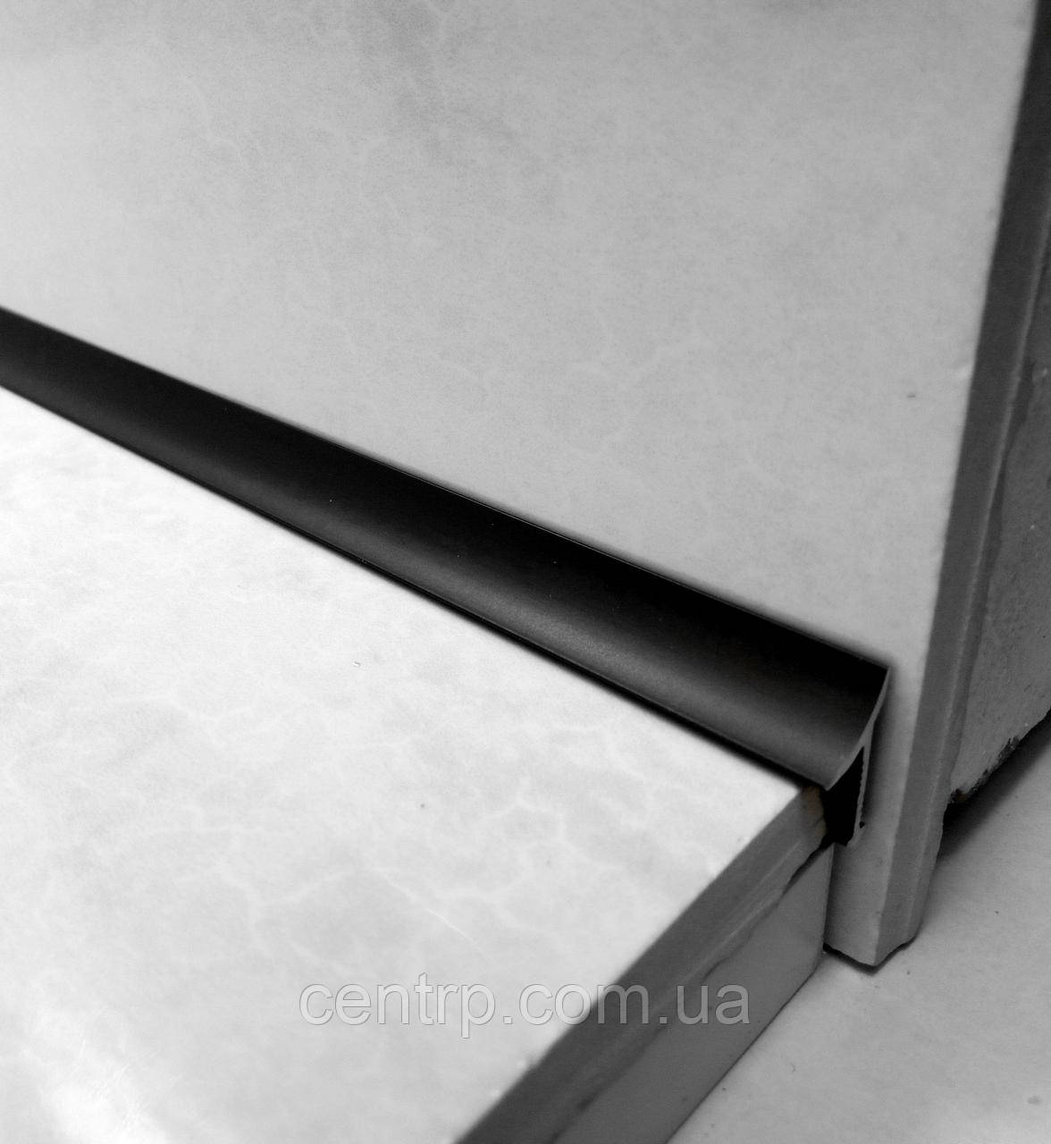 Универсальный внутренний черный уголок для плитки АВП L-2.7м, цена 134. ...